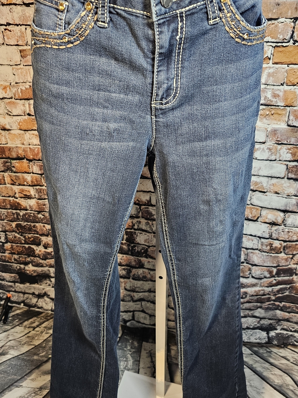 Earl Jeans Size 10 Slim Boot Embellished Rhinestone Pocket Dark Wash Boot Cut